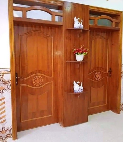 #عاجــــــــــــــل #عاجــــــــــــــل 
ابواب تزكام درجه اولى نقشه وساده 
ويوجد ابواب دبل معاكس 8ملم 
وكذلك ابواب 5ملم 
العنوان ميسان سوق النجارين 
***********
