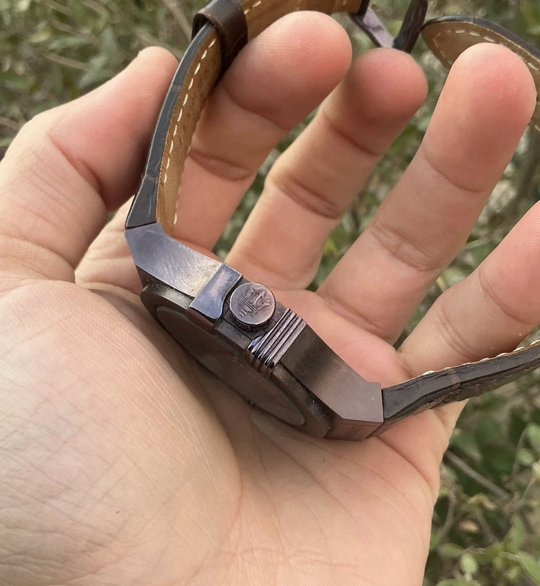 السلام عليكم ساعة مازيراتي ايطالي اصلي
نظافة جدا ممتازة
بلادية بالكامل
نافذة للتاريخ
قطر 42
سير جلد طبيعي
ستانلس ستيل
95 الف


**إذا كنت صاحب هذا الإعلان وتريد حذفه لأي سبب، رجاءا أرسل رسالة إلى الدعم الفني**