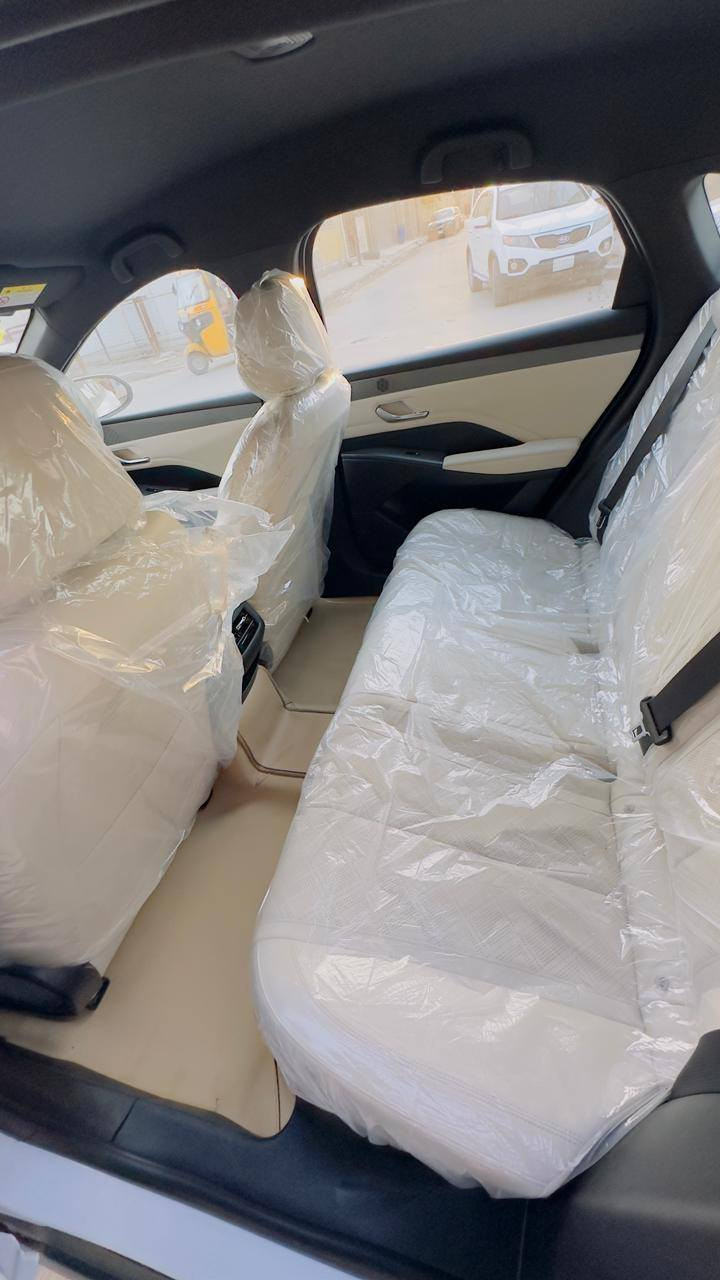 كن بلاس 2025 بأسمي ماشيه ٩٠٠٠ السعر ١٨١٠٠ اخوان ماعاجبك السعر علق تعليق يليق بمقامك مكاني بغداد الأمين ***********
