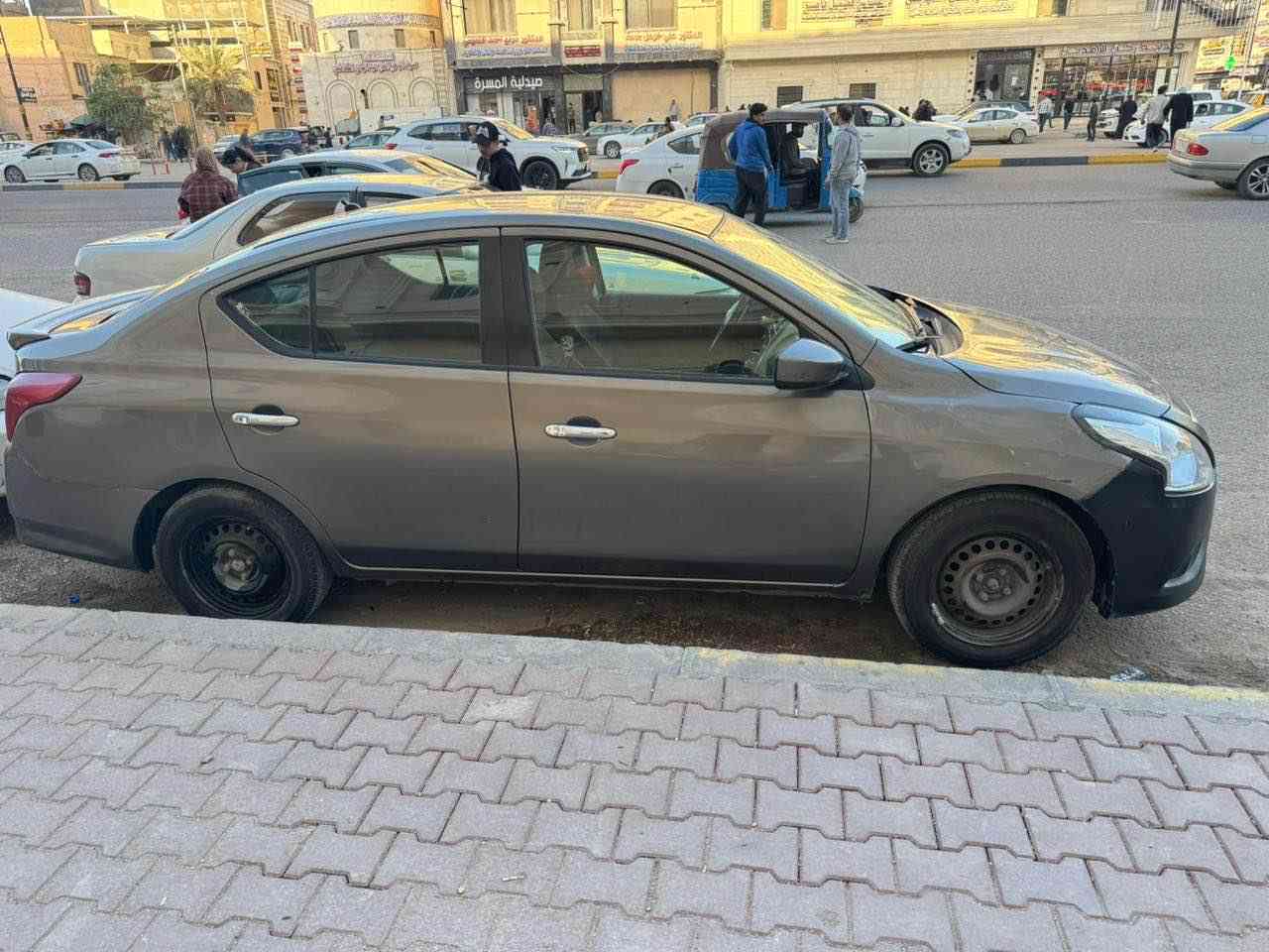 نيسان فيرسا 2016
ضربتها جاملغ امامي ايمن وعابرة قليل للبرانكيت
والجاملغ الايسر الامامي انضرب عندي شبر تقريبا
كير ومكينة نظيفات  وعلى الفحص
تبريد منظومة كاملة 
بيها جم زلغ للتوضيح
رقم بصرة حرة بأسمنه 
السنوية للـ29 بشهر السادس
للتواصل 
السيارة متواجدة بالبصرة 
بريهة قرب جسر المحاكم

*********** البصرة, العراق
