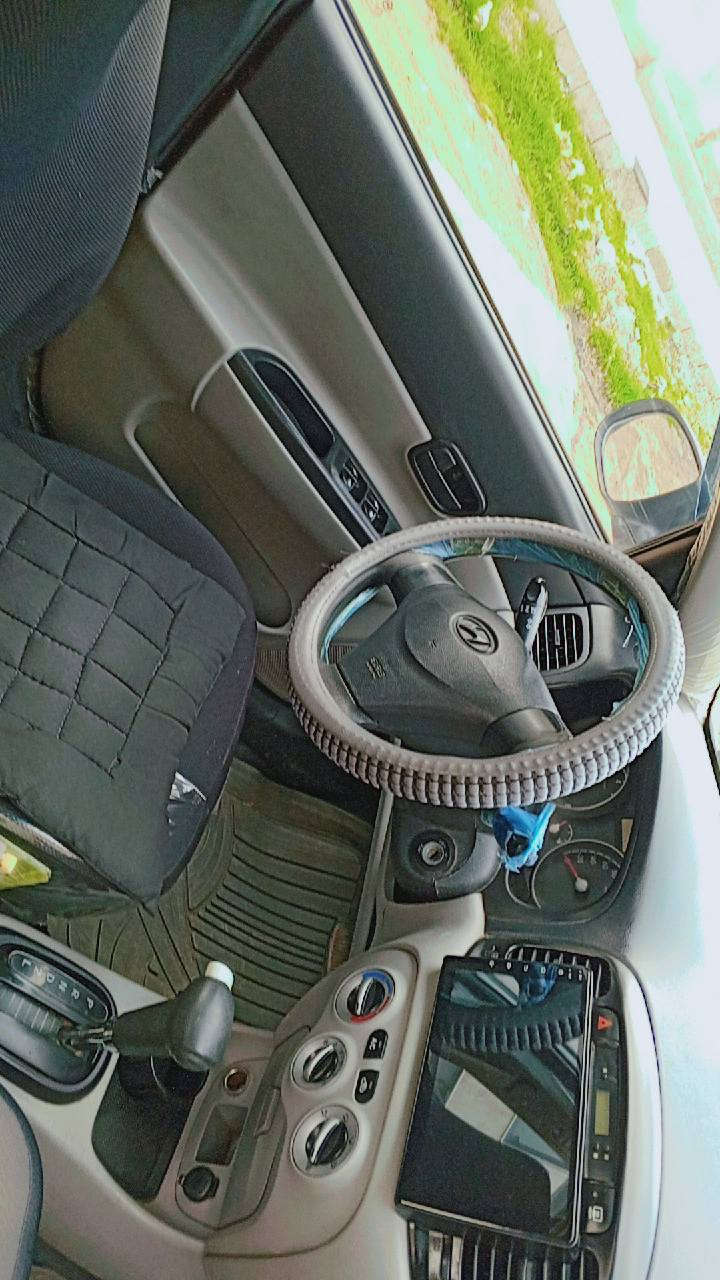 السلام عليكم
سيارة اكسينت 2010 رقم نينوى ألماني غرامة100 الف كوبون بانزين بيها صبغ نص بوند ونص جاملغ اليسار بيها تنقيص شي قليل دهن تبريد توماتيك جامات كهرب صاحبها الشرعي موجود العنوان موصل الأيسر السعر 97 
و التواصل على الخاص
*********** اذا ماحصلت ضعف بالشبكة والواتس مفتوح ربي يرزق الجميع
