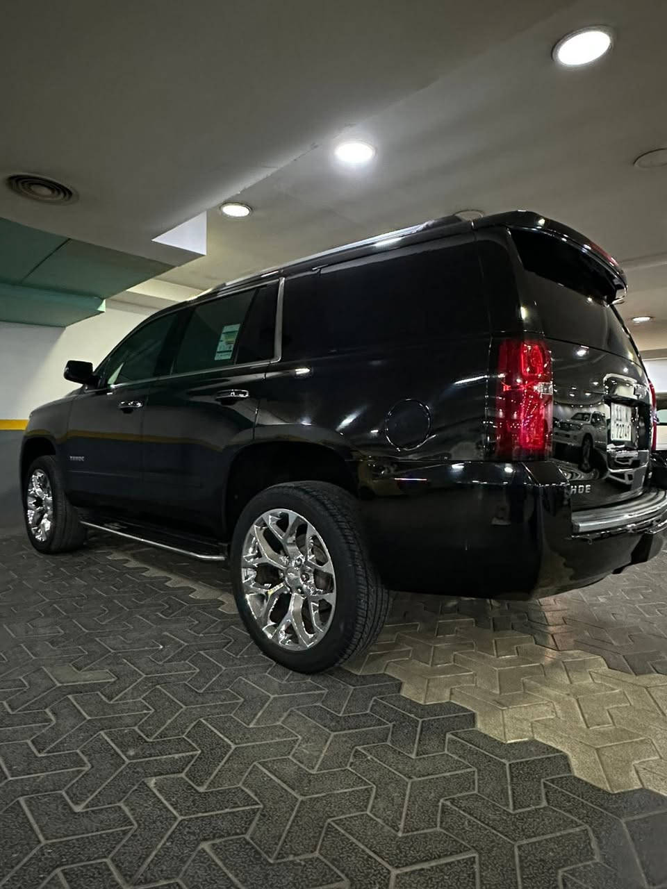 � شفروليه تاهو 2020 – فئة (برايمر)
خليجي | مكفول | رقم بغداد | فول مواصفات 1/1
🔹 الممشى: 97,000 كم
🔹 وارد خليجي – استخدام شخصي نظيف
⭐ المواصفات (فئة البرايمر) معروفة للجميع منها
 • محرك V8 سلندر
 • نظام الدفع الرباعي
 • مقاعد جلد فاخرة مع تبريد وتدفئة 
 • تشغيل بصمة + دخول ذكي
 • فتحة سقف
 • رادار أمامي + تحذير تصادم
 • باب خلفي كهربائي
     •      السعر 415 ورقة 

📞 للاتصال ***********
واتس اب علرقم

https://wa.me/9647731133492
