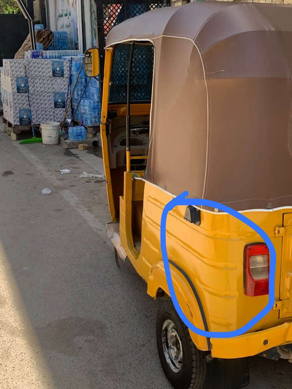 تكتك موديل 2020 رقم سنويه جاهزه تحويل ثاني يوم التكتك بيها ملاحضات بسيطه 

السعر 6250 وبيها مجال 
مكاني (بغداد / البياع/ حي التراث)
ضربتها موضح بلصوره 

الاستفسار *********** متواجد فقط علئ الرقم اتصال ما متواجد ع الفيس

