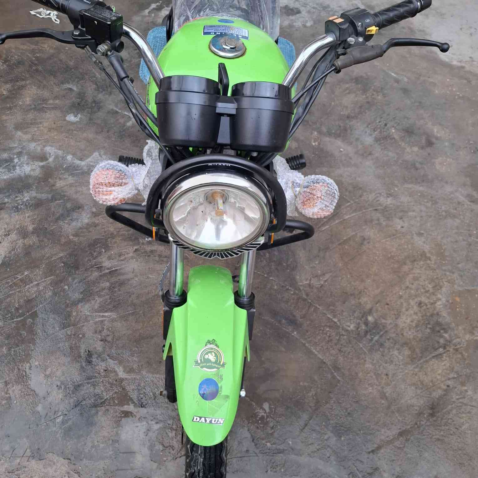 دراجة دايون أوراق أصولية باسمي طالعه بل 23 محرك 200كتابة حمرة شرط كفالة عامة من كلشي جيب فيتر وتعال افحص الله يشهد دراجه بعدها بلجيس لون مميز تفاحي سعرها مليون و600 نهايته مكاني كربلاء شراي اتصل خاص ما اجاوب ***********
