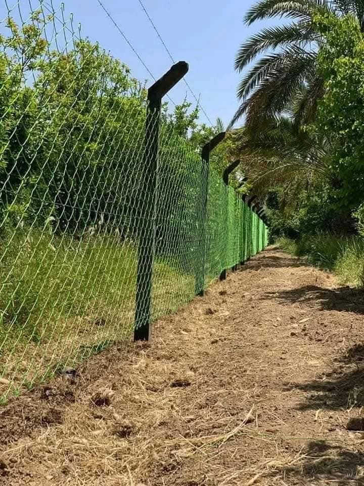 عمل ونصب اسيجه البيارسي بأنواعه الاسعار حسب نوعيه سمك السيم نعمل في جميع محافظات العراق للاستفسار الاتصال
واتساب***********.
