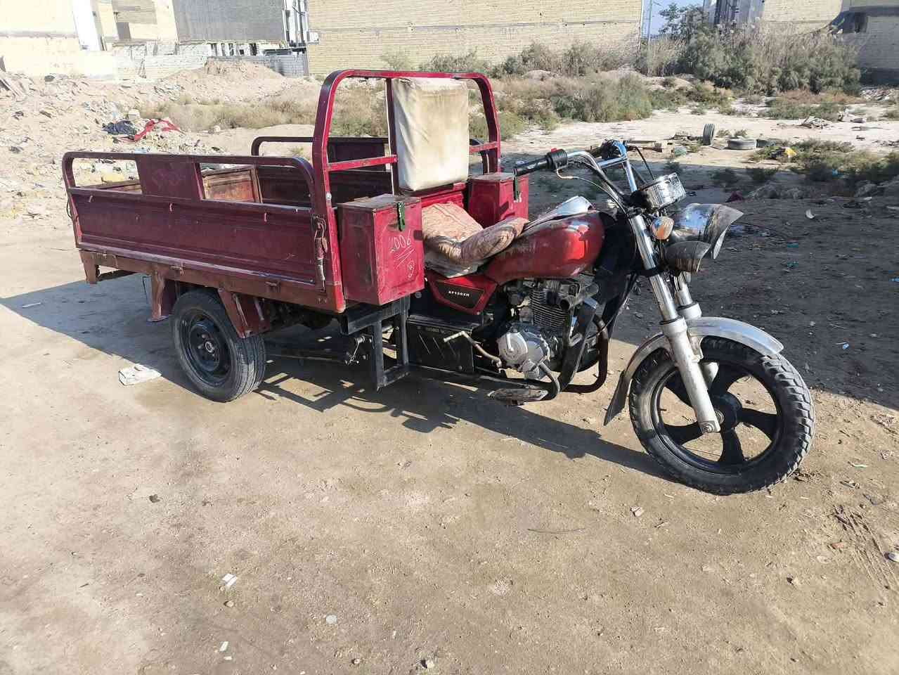 السلام عليكم ستوته 15للبيع جدا نضيفه كلشي بيها يشتغل مكينه23 نكره سلف للتوضيح  الركبه سليمه فقط باج تقويه الدرع جوه الركبه مكانها كربلاء الحولي ابو مهدي المهندس *********** اوراق اصوليه مكتب حسين
