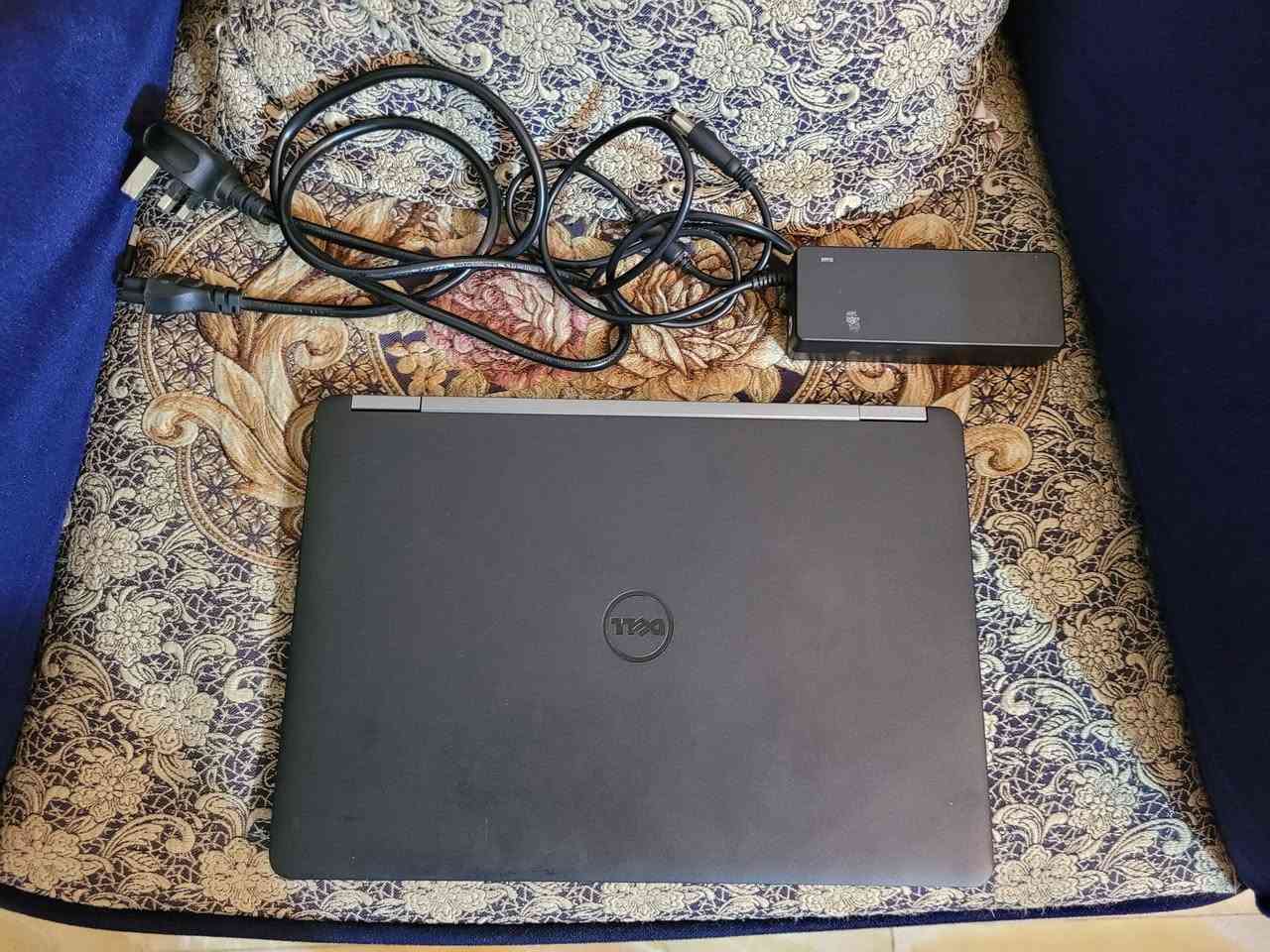 Dell latitude e7270
I5 6300u المعالج
Ram 8gb رام
Msata 256gb هارد
Intel hd graphics 520 4gb كرت شاشة متصل
Wifi 5
الجهاز نظيف استخدام قليل
السعر بي مجال
المكان بغداد حي البتول الرقم
*********** بغداد, العراق
