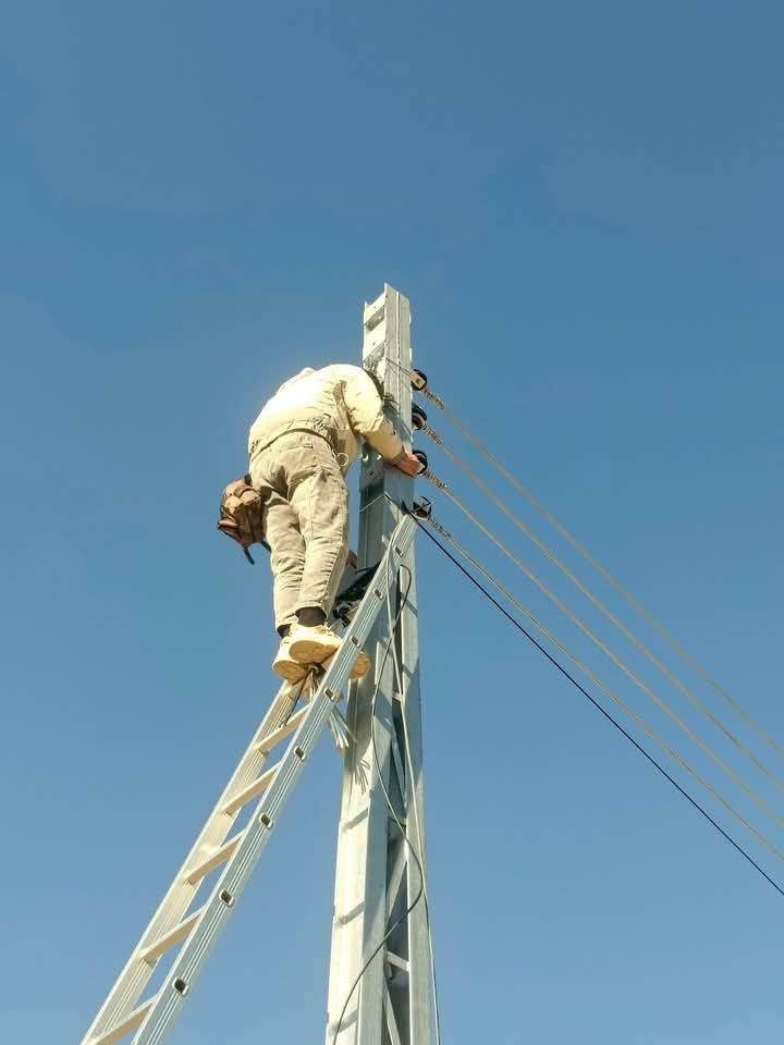سلام عليكم
تيم مد ولحام جميع انواع الكيبل #القطري وال #شريطي وال #ftth 
 #ومد يوزريه المشروع الوطني
 #وصيانه جميع القطوعات والادامه الكامله للبونات
  #مد والحام بونات جيبون +ايبون  ومد النكات
  #بغداد وجميع محافضات  
***********
