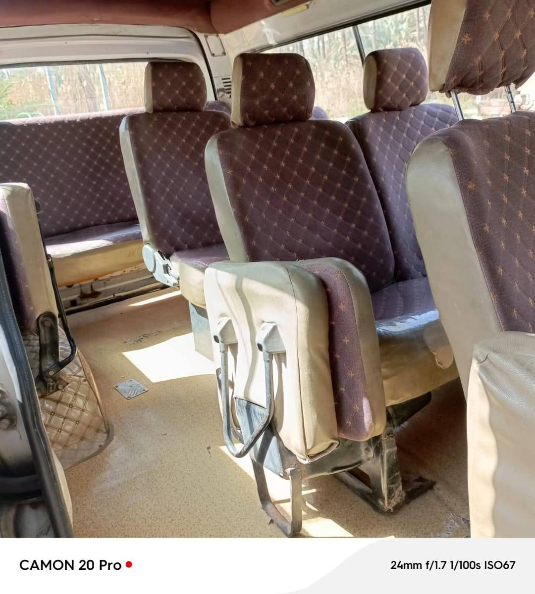 السلام عليكم
فتون موديل 2011 رقم بغداد نكليزي سنويه مجدده لل 2030 سياره مكفوله  مكينه وكير وكسن شرط مكفولات تخم تاير جديد دوشمه جديده سياره جديده مابيه كل نقص 

السعر.   (.   68   )وبيه مجال 
 
مكلف بالنشر ***********
