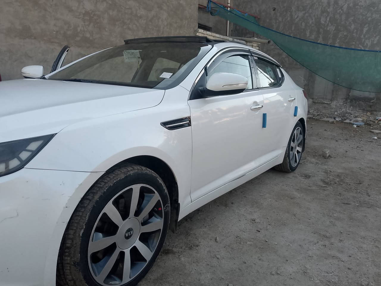 سلام عليكم اوبتما 2013 خليجي  ماشيه 106 الف محرك 2000 دوش مامفتوح مكفولة من صبغ وتبديل بيه بس بارد باب صدر  ومامبين  تخم تاير جديد موصفات بصمه تشغيل وابواب بانوراما كشنات جلد  شفتات ستيرن مري شفط  ثلاجة بجكمجه سيارة نظيفه ومامتعوبة  باسمي مكاني بغداد السعر 145
***********
