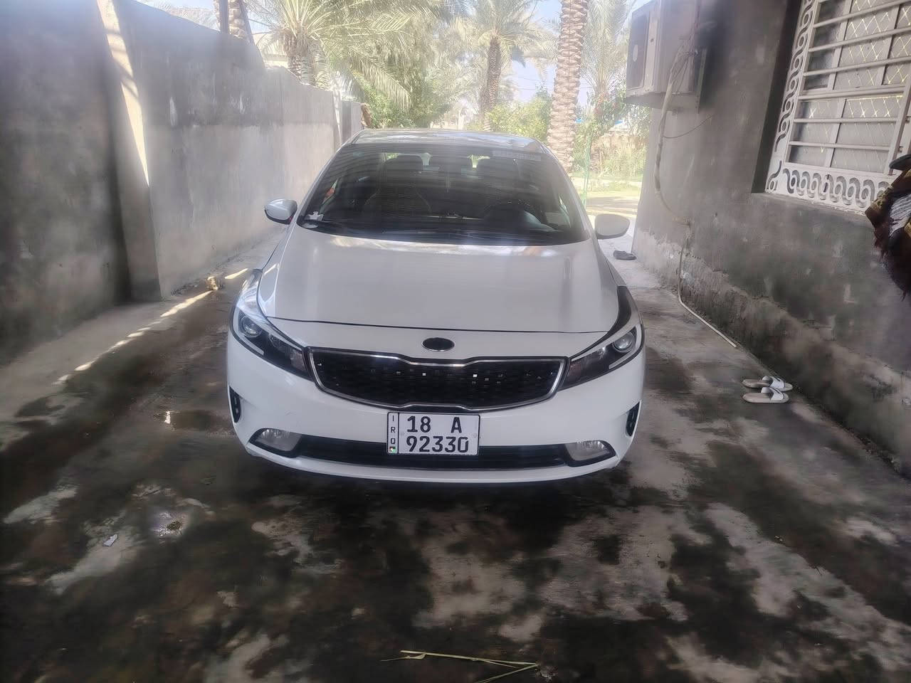 فورتي موديل 17 .ماشيه 99 محرك دوش كير ..اي تي.. حادثها بنيد فقط سياره جديده جيس. مكان بابل حله 130$ ***********
