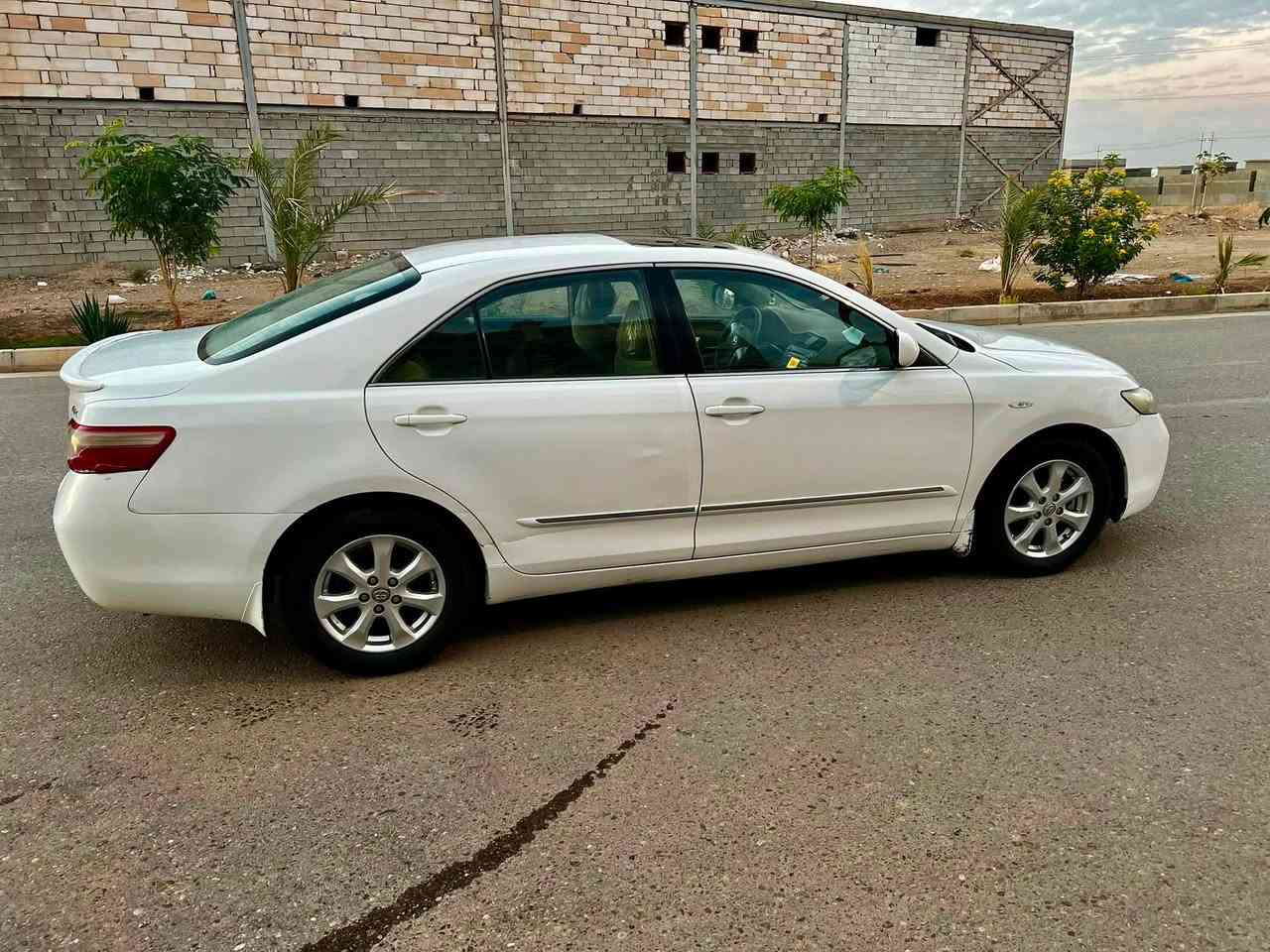 للبيع كامري خليجي 2009
فول موصفات GLX محرك جديد وجاهزه من كل شي وحسب موضح في الصور العنوان الرمادي المجمع الهندسي  .الهاتف -***********

— في ‏‏‎Ar Ramadi‎‏‏.
