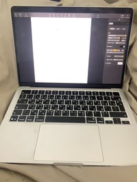 لابتوب ابل ماك بوك اير 13 انج M4 الذاكره 256gb موجوده الشاحنه والبوكس ...