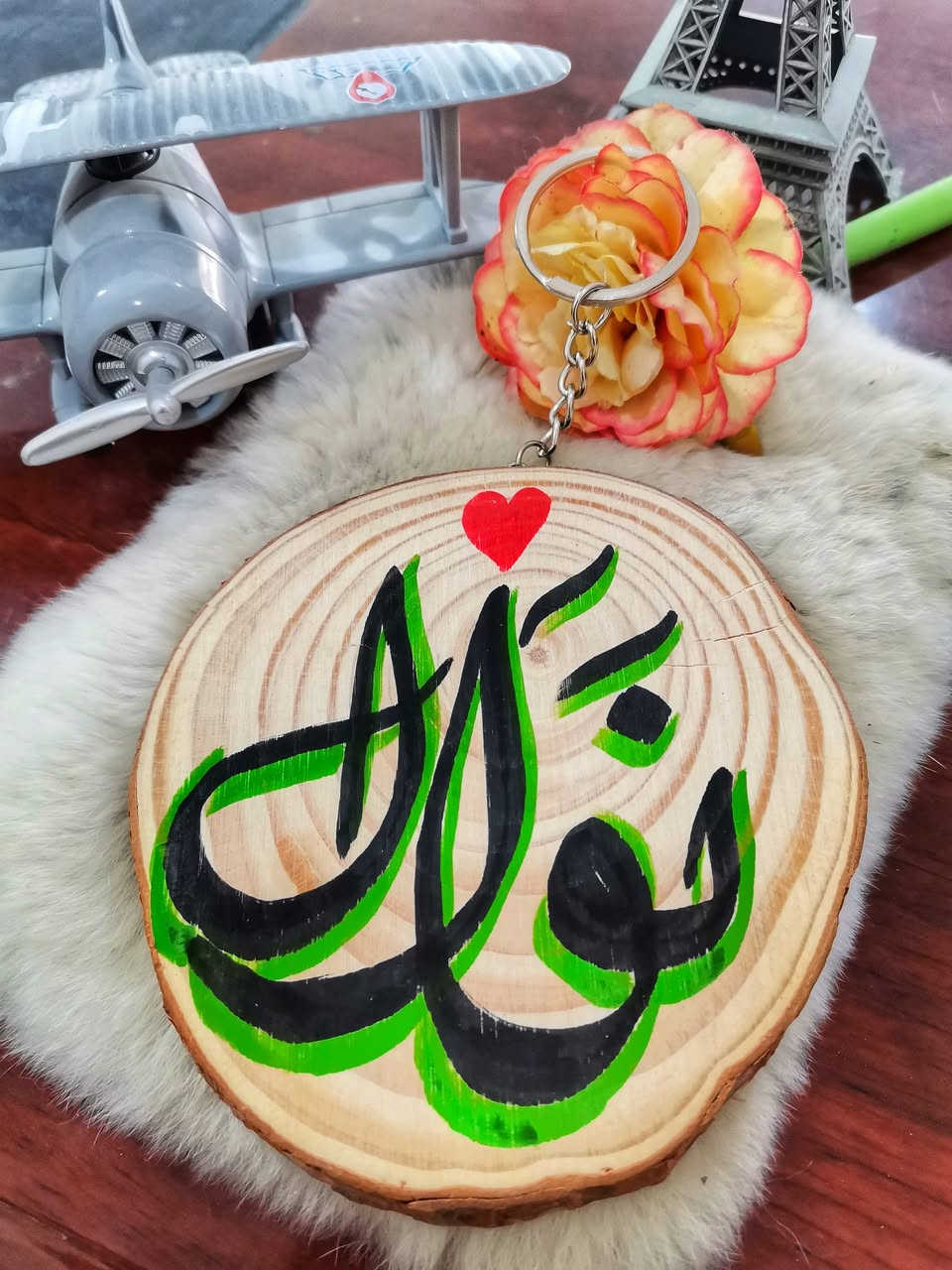 السلام عليكم ورحمة الله وبركاته.
#رمضان #مبارك #على #الجميع

متوفر في مكتبتنا😍 عمل مداليات خشبية طبيعية من قصات الأشجار  بأحجام مختلفة، وبأسعار تبدأ من 1500 دينار  حسب الطلب. 
"حوّل لحظاتك خاصة إلى قطعة طبيعية تعيش معك للأبد 🌳✨ — كتابة - نقش وحفر ، حسب الطلب على شرائح جذوع الشجر الأصلية، دائرية أو بيضوية، من  5 إلى 13 سم 📏🌿... تقدم كهدية لمناسباتك عيد الطالب - عيد المعلم - عيد الميلاد - التخرج - الخطوبة - الزواج ، ومصنوعة من قلب الطبيعة 🎁💚"
"اسمك، تاريخك، كلماتك... محفورة على جذع شجرة حقيقي 🌲🔤 — دوائر وبيضويات  ، تفاصيل يدوية تخلّد ذكرياتك بحب 🫶🍂. اطلبها الآن وخلي الطبيعة تحكي عنك!"
ومن قلب الغابة إلى يدك 🌿➡️✋ — شرائح خشب طبيعية ننقش عليها رسائلك وأسماء أحبابك 🖋️❤️  ، هدية لن تنتسى 🎀...
🚜🚚متوفر توصيل لكافة أنحاء العراق. 🚚🛺🚜
للحجز مراسلة الصفحة او الإتصال على الرقم   ***********  او عبر الواتساب.
عنواننا نهاية شارع الحضرة قرب مدرسة الصديق مجاور قصابة الشلال.
