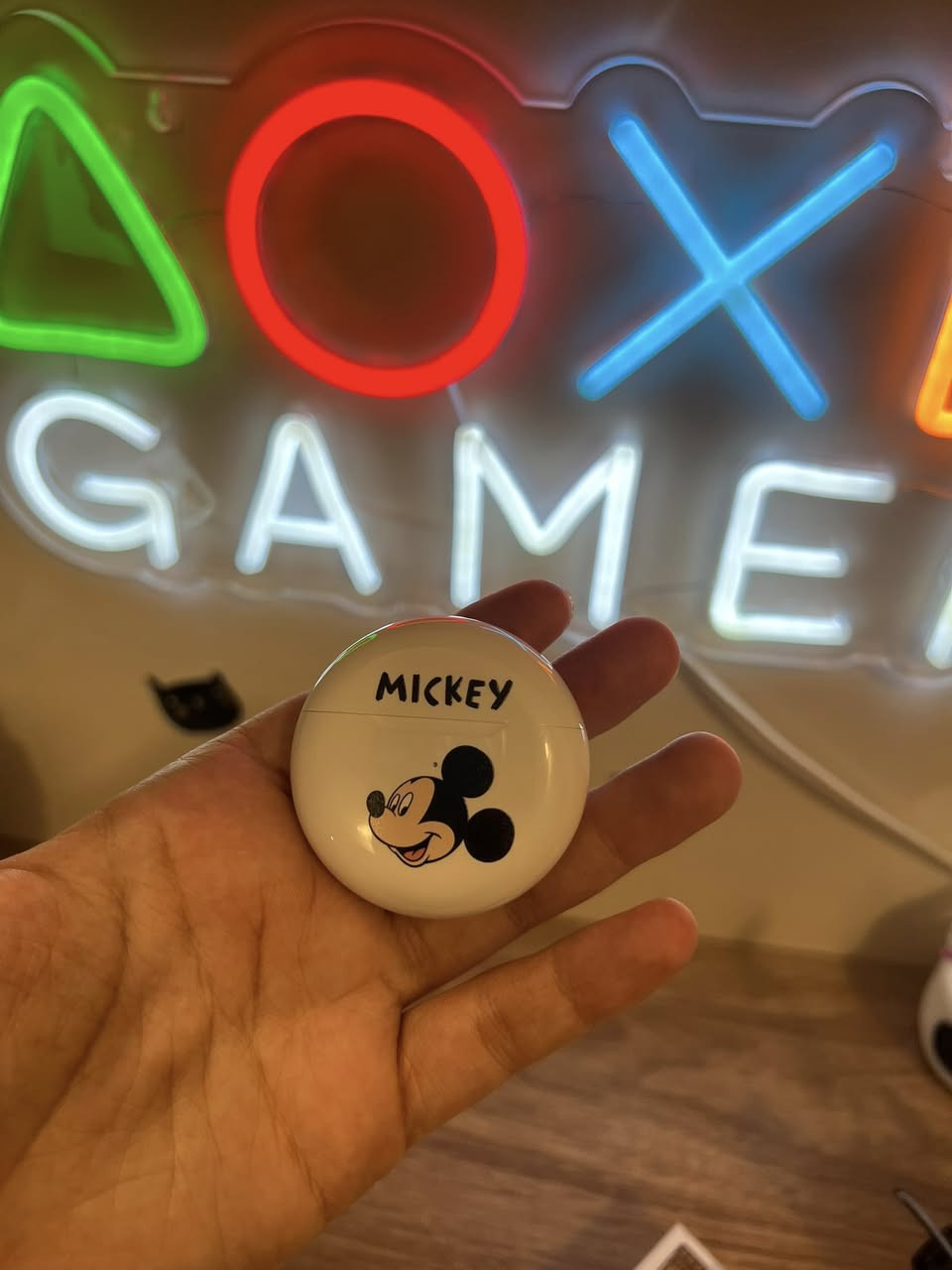 ايربود من شركة ديزني اصلي ختم وفسفورة مع مواصفات حلوة وتقنية عزل الضوضاء


**إذا كنت صاحب هذا الإعلان وتريد حذفه لأي سبب، رجاءا أرسل رسالة إلى الدعم الفني**