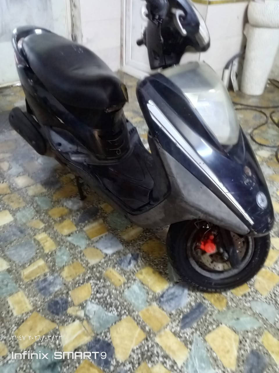 سلام عليكم البيع دراجة بريز مال رنبة الدراجة مكفوالة جيب فيتر وتعال شوف كهربائيات 
كلة شغالة سلف بلادي ختم واحد وية المكينة كفربلادي مكاني بغداد البلديات السعر 650وبيهة الرقم الهادف ***********
