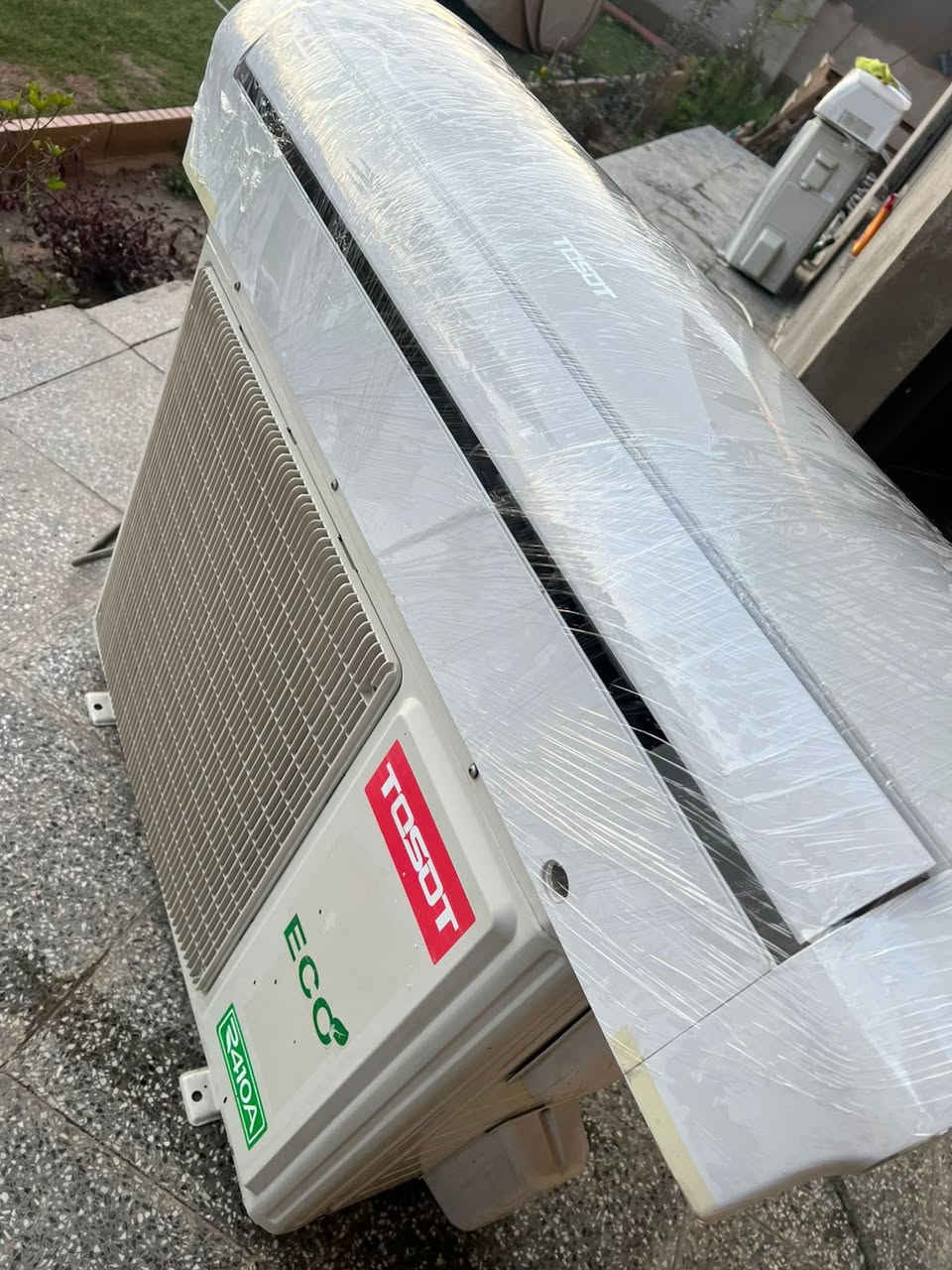 السلام عليكم
سبلت توست حجم 2 طن 
غاز 410 الحديث 
مستخدم جدا قليل وجهاز جدا نظيف 
ملحقاته كامله الاصليه 
غازه مقفول 
تدفئه تبريد 
مغسول وجاهز جيب وشد 
ضمان شهر كامل 
السعر 500 الف 
يوجد خدمه توصيل 
0771.443.0446


**إذا كنت صاحب هذا الإعلان وتريد حذفه لأي سبب، رجاءا أرسل رسالة إلى الدعم الفني**