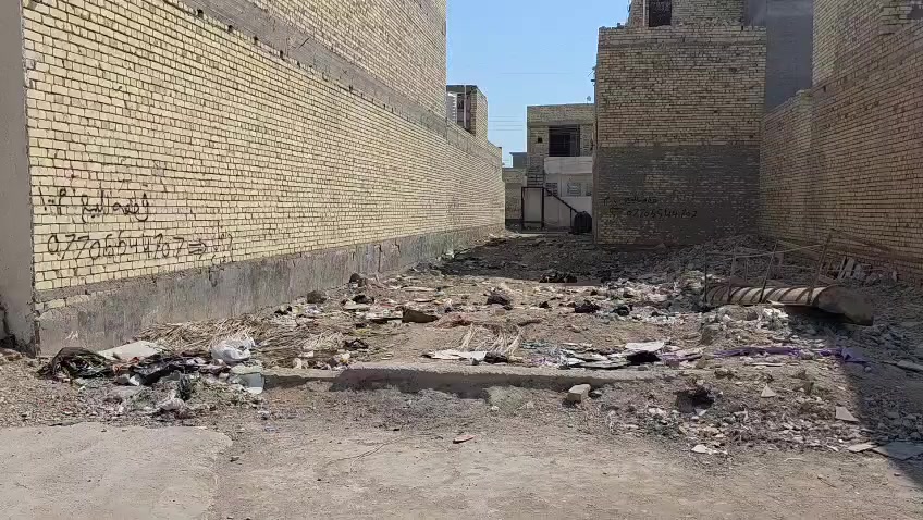 قطعة أرض للبيع قرب البطاقة الوطنية على شارع ٢٠ وبصف الركن و على شارع ٣٠ للاستفسار اتصل على الرقم ***********
