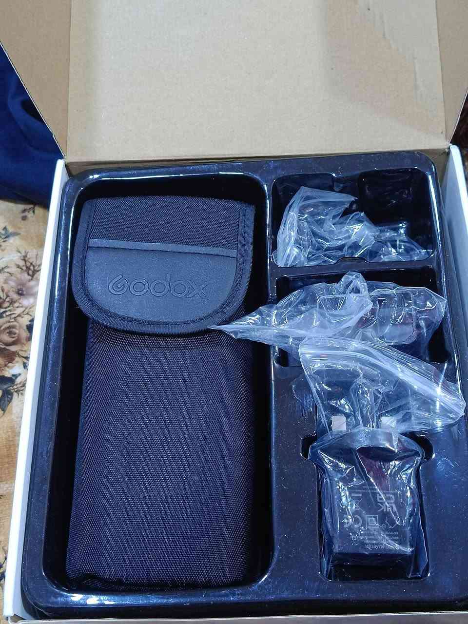 فلاش كودكس V1s للسوني
كامل ملحقاته كارتون وشاحن وبطارية 
السعر ب 150 للف 
للحجز خاص وتدلل 
واتساب ***********
@الجميع
