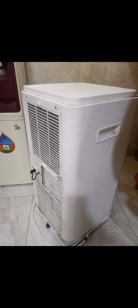 سنك تسكام ٧٠ اخو جديد المنيوم مبطن حتة داخل 
براد حديث ب٥٠
كنفيرة شغالة ب٥٠ خطيب زراعي قرب جسر دولعي مكنسى ٥٠


**إذا كنت صاحب هذا الإعلان وتريد حذفه لأي سبب، رجاءا أرسل رسالة إلى الدعم الفني**