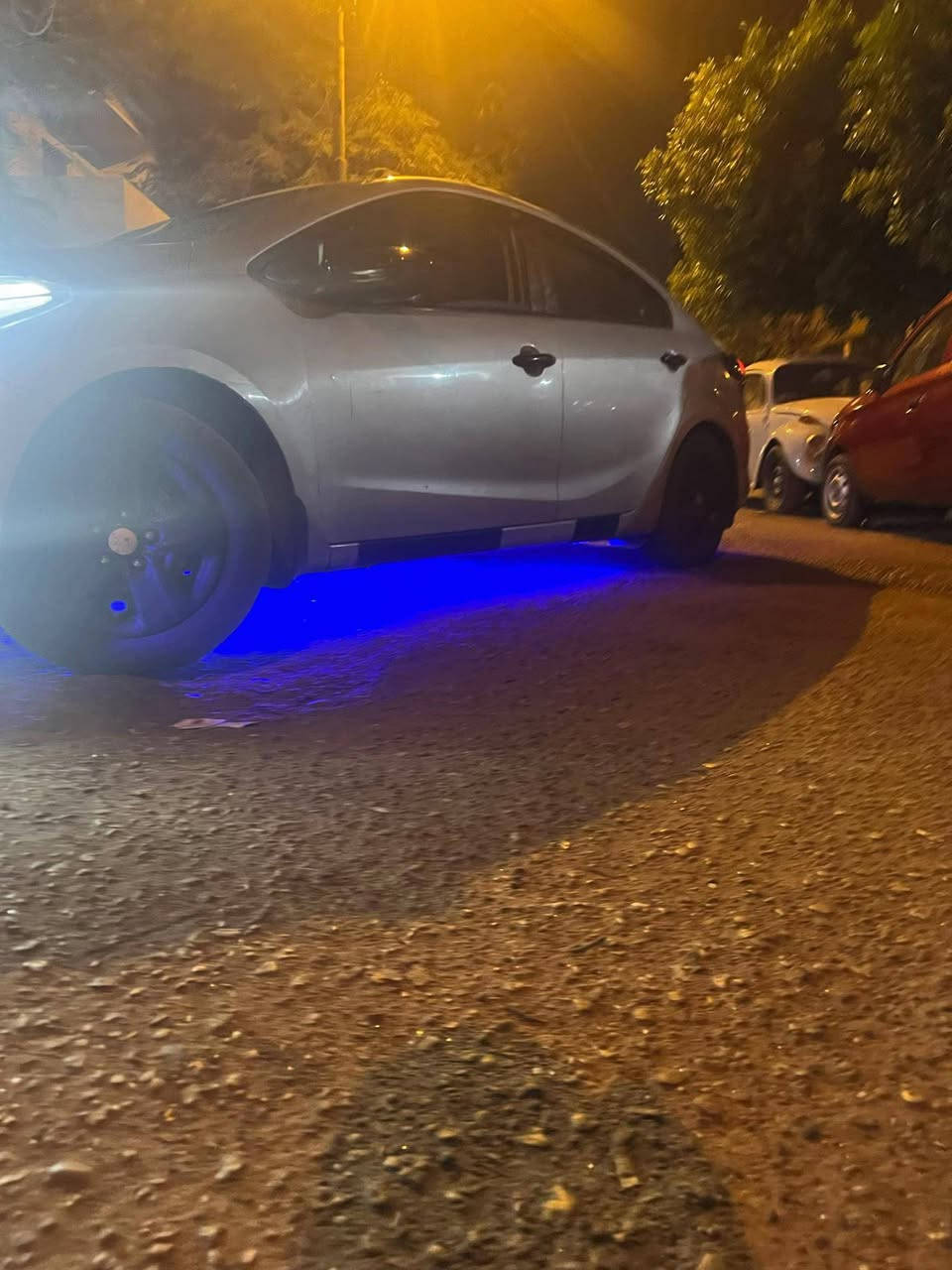 اسلام عليكم افضل الله اتوفر اناره دشبول اناره مقاعد انارع خلفيه اماميه اشاير لد زنون كلشي متوفر عندي وسعار جوه سوق حقيقي راسلوني وتددلوني وذهاذاا رقمي ***********
