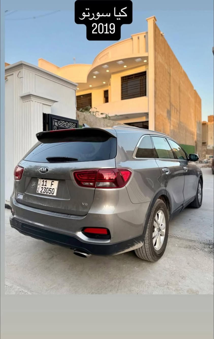 كيا سورنتو 2019سته سلندر سبعه راكب 3قطع تبريد رادار حساس كامره كبيره كشن كهرباء تخم تاير جديد  منضومه تبريد جديد سياره جاهزه كامله علا حسب الصول رقم بغداد بسمي ماشيه 103 الرقم *********** السعر 170وبي مجال
