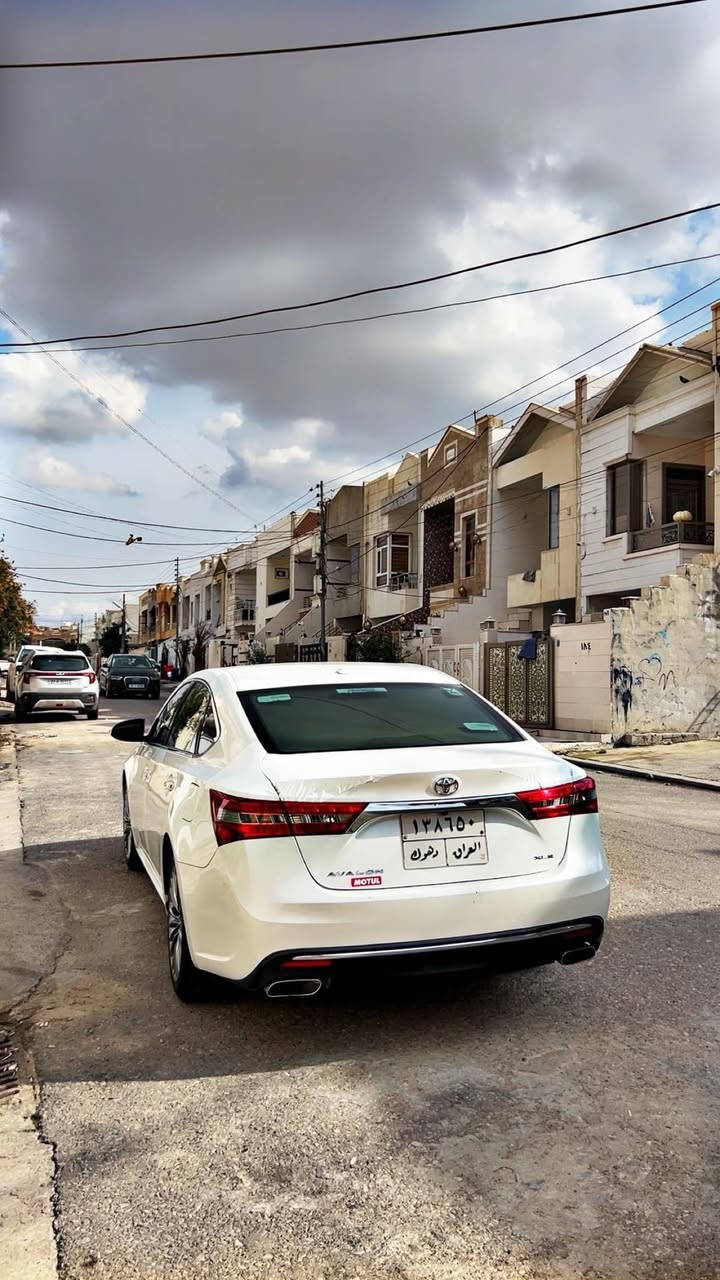 Avalon 2018 XLE ئه ڤه لون ٢٠١٨ كلينه ويلى ٢٠٢٢ له سه ر دانراوا سه ياراكه زور خاوينه ١٢٥ مايل روشتوا ته نها مواسه فات xle كوشن هيته را رادارا ختى جادا تعديد سرعه  لايت زينونه كوشن كاراباى  سياراكى زور خاوينه له واتص ئپ نامه بنيرا گه ر  نرخى ٢٢٨ ورقه و مجال موشته رى ***********
