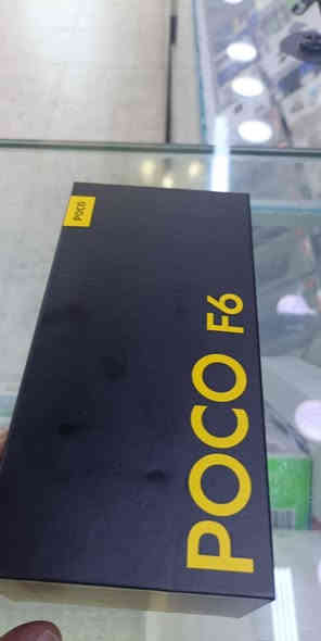 سلام عليكم ورحمة الله 
تلفون لبيع نضافهه واحد ع واحد كلشي بي ضمان 
تفاصيل مثل ما بلصوره غراضه كامله مابي اي نقص 

سعر 350 بي مجال حك جيتك فقط 

***********
