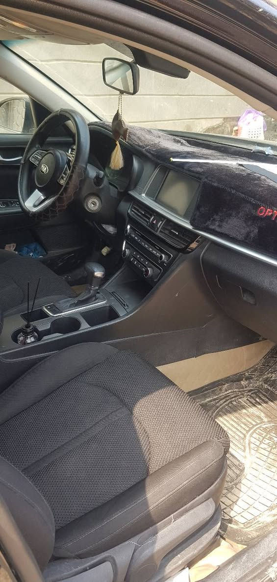 السلام عليكم اوبتما 2020 أمريكي رقم قادسيه معوقين باقي سنه وينفتح الحجز سياره ماشيه 80 ضربه جاملغ ونص من بنيد باقي سياره كفاله مكينه وكير شرط ما مفتوحات ***********
