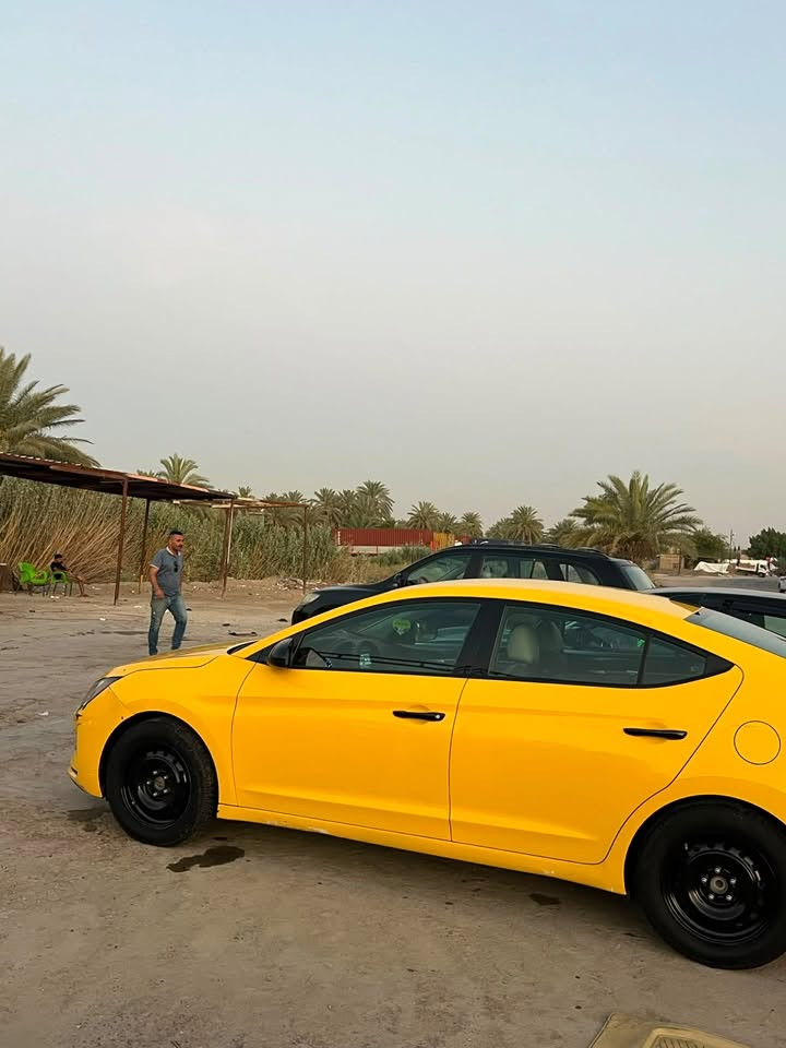 السلام عليكم مكلف بالنشر
النترا 2020 رقم بغداد وارد أمريكي بيها قطعه وحده بنيد الباقي كفاله مكينه 2000 دوش كير( cvt ) تبريد ثلج موصفات عاديه شاشه تحكمات مانع انزلاق تحديد مسار السياره نضيفه وجهازه صبغها حلو / مكانها كربلاء المقدسه /السعر ١٣٠ وبيها مجال / غير متواجد على الفيس للاستفسار الاتصال على الرقم التالي ***********واتساب او اتصال
