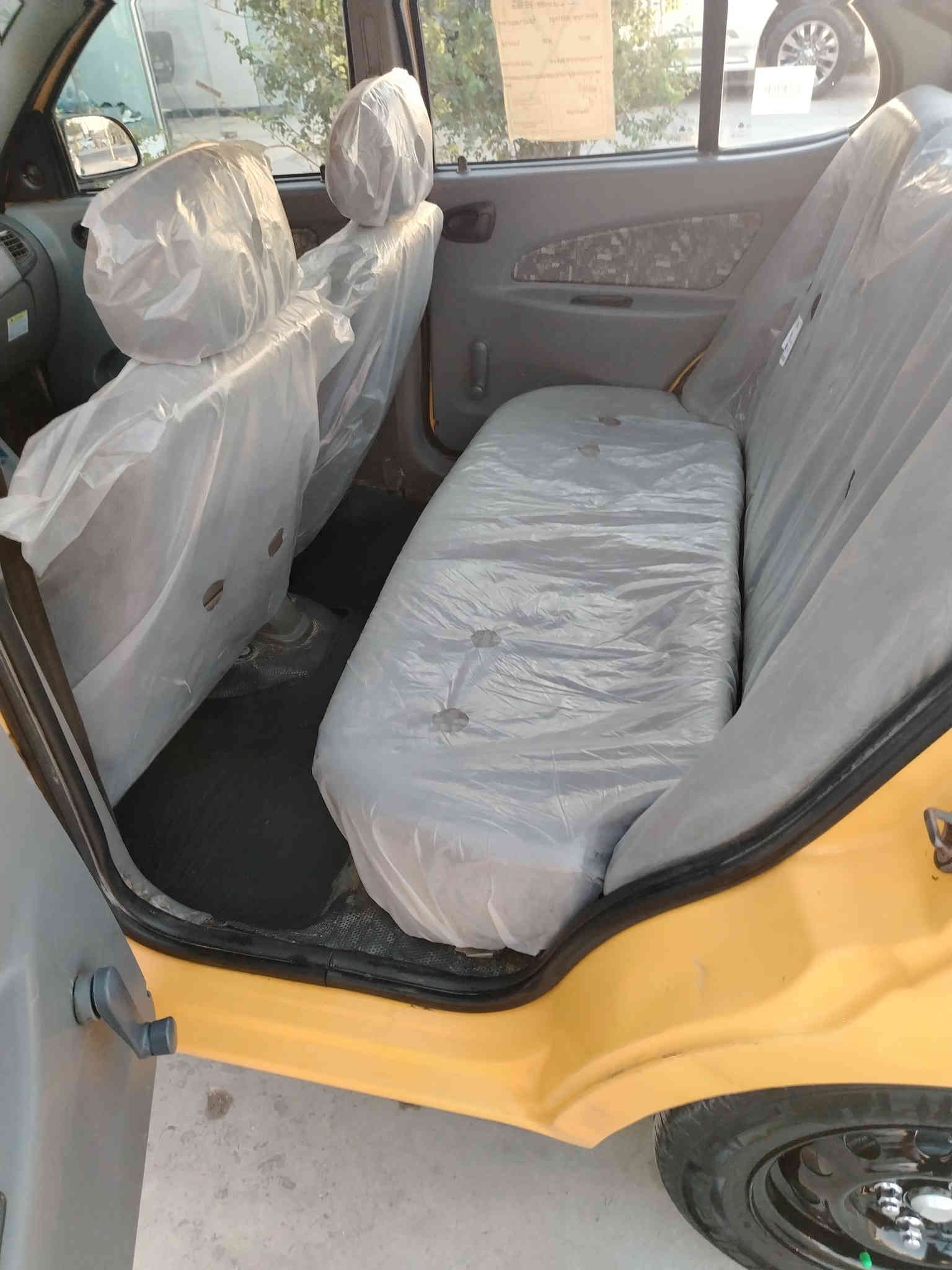 السلام عليكم سياره طيبه للبيع مديل 2016 كفاله عامه كير مكينه خير من الله لا تنقيص ولا تبخير تبريد شغال ثلج❄️ جديده السياره المكان البياع سويب سعر 45 بيه مجال قليل الرقم ***********
