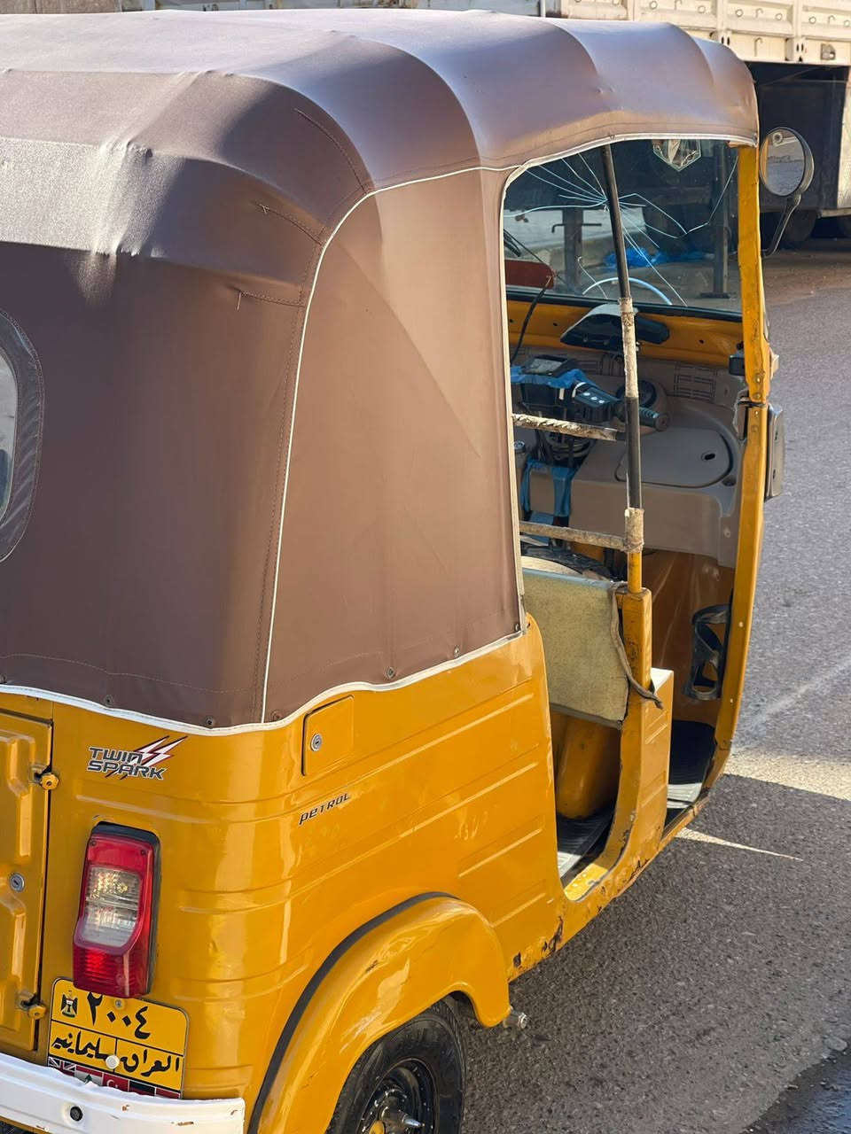 السلام عليكم
تكتك لبيع موديل 2020 
الرقم بغداد 
تكتك نضيفه ما ناقصهة أي شي 
الرقم الهاتف:***********
