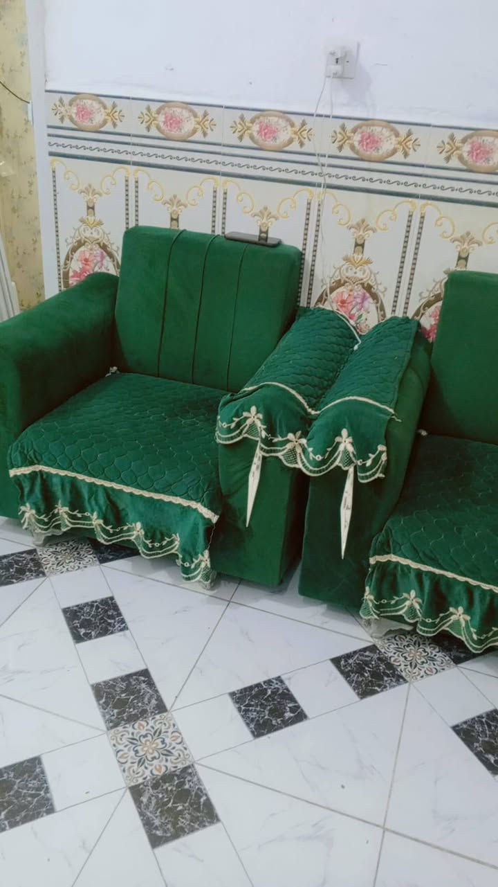 تخم للبيع بيه ضرر من وره بس يصلح يردونه 250وبيه مجال الشراي العنوان تضحيه بشارع العياده


**إذا كنت صاحب هذا الإعلان وتريد حذفه لأي سبب، رجاءا أرسل رسالة إلى الدعم الفني**