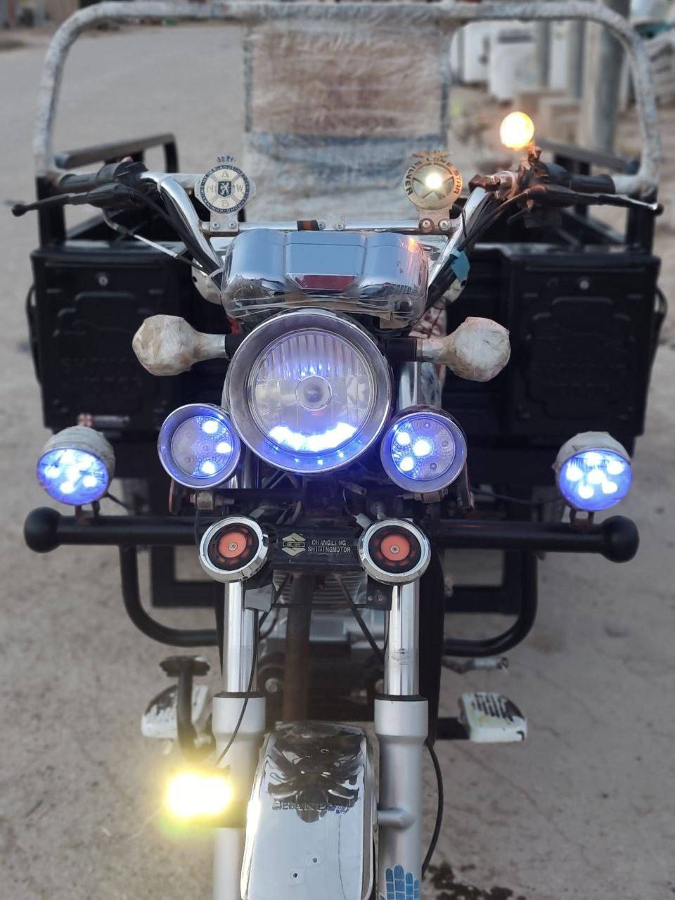 سلام عليكم ستوته للبيع جمره موديل ٢٣   اوراق اصولية كامله ستوته بلاديه مابيهه  اي شي  ستوته نضيفه بمعنه الكلمه تخم تاير جوبلس كهربائيات كلهه شغاله
***********
