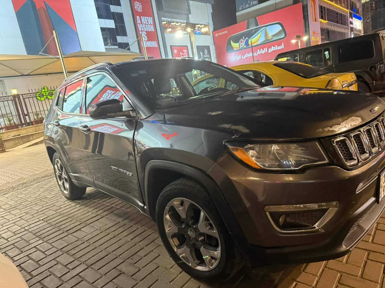 السلام عليكم شباب سيارة جيب كومباس موديل 2021 وارد امريكي صور الحادث موجودة فول مواصفات لمتد محرك 2400 4 سلندر. رقم بغداد بسمي. مكانهة الكاضمية لله شاهد اريد ابيع لئن محتاج افلوس وريدهة بيع سريع رقمي *********** سعرهة 150 وبيهة مجال
