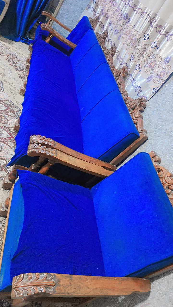 مستعجل للبيع اغراض مستعمله ***********
