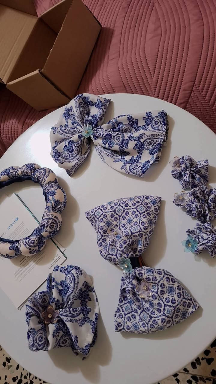 بوكس طلعلي بهل شكل بي طوك وقراصات اعمال يدويه 💙💙🩵باله اوربي


**إذا كنت صاحب هذا الإعلان وتريد حذفه لأي سبب، رجاءا أرسل رسالة إلى الدعم الفني**