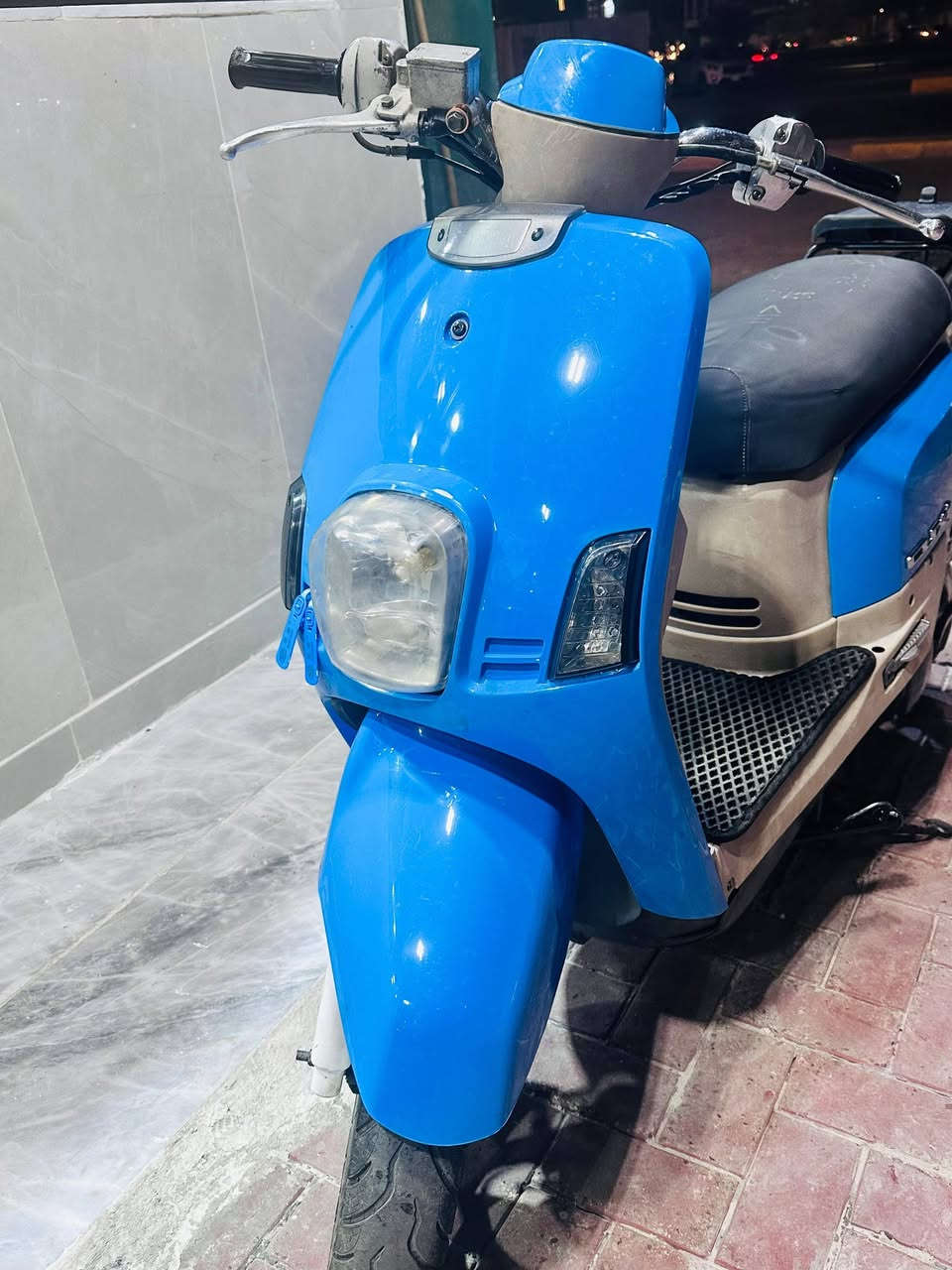 سلام عليكم بوليس للبيع الدراجه عل وضع الشركه
دراجه شلعه ومعدل كهربائيات كله شغاله سلف هندر كله شغاله الدراجه مال جناي ما بيه اي نقص مكينه بلاديه كفراته ختم واحد الاستفسار او الاتصال على الرقم *********** مكاني كربلاء
