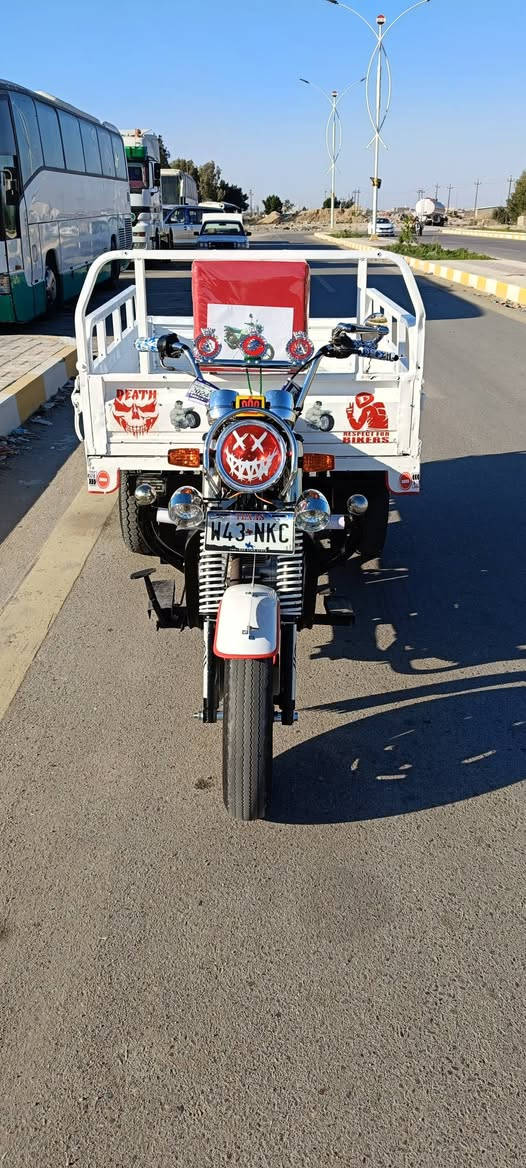 السلام عليكم
الستوته للبيع موديل 18 أوراق كامله بسمي 

الستوته جاهزه ي نقص مابيه كهربايات كله شغل 

محرك 24 برغي مامفتوحه بيه مكفوله من كلشي 

تخم تاير جوبلس اكسن بل جيس جاهزه للخير 

اتريك وين مايعجبك مكفوله من كلشي جاهزه 

مكاني بل ناصريه يم كراج بغداد الموحد 

السعر ( مليون 500 ) رقم ( ***********)
