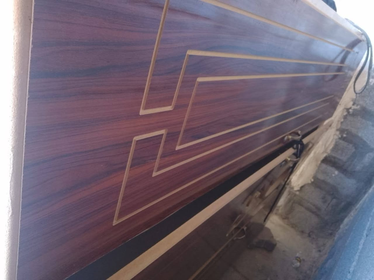 غرفت نوم للبيع للتواصل ع***********
