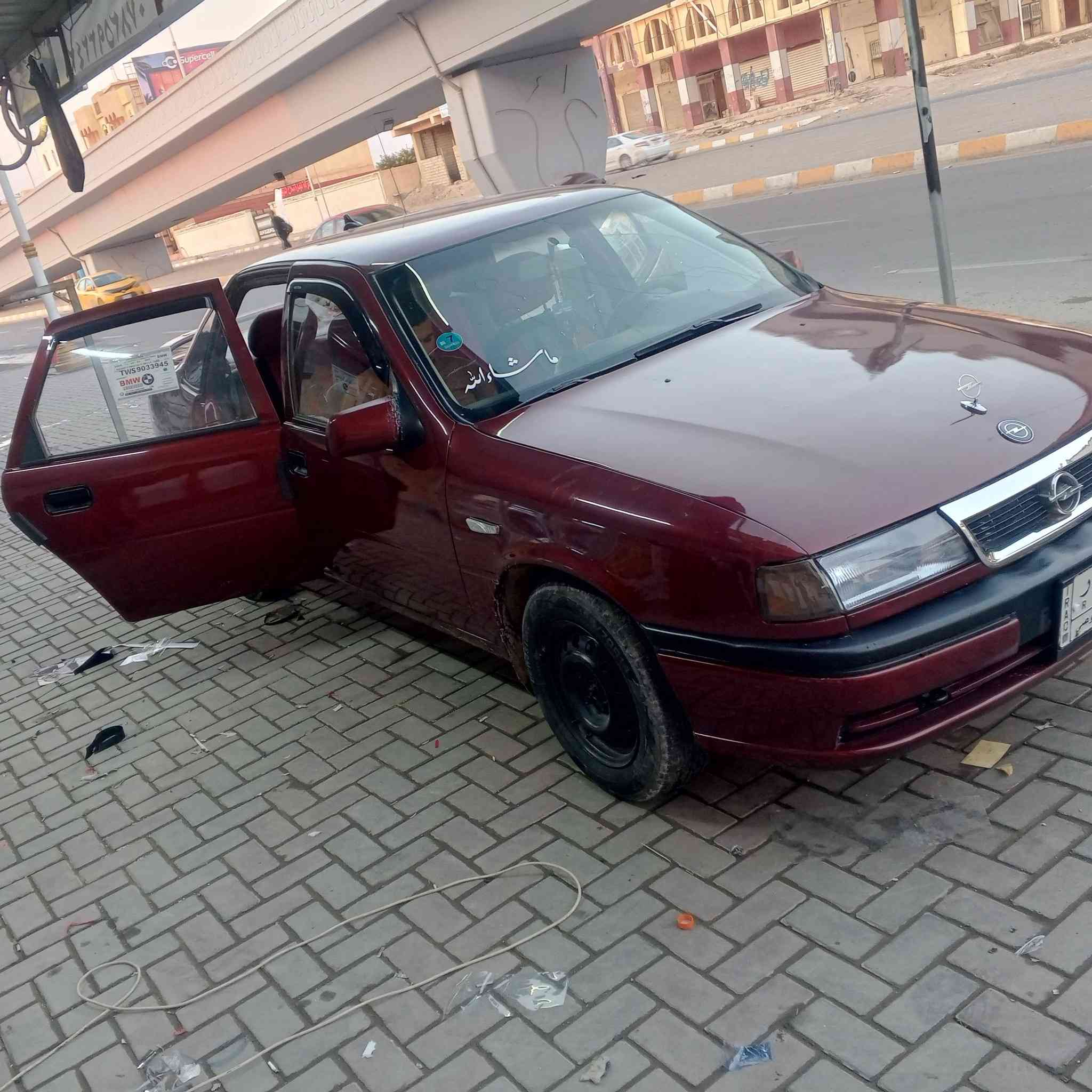 سلام عليكم فكتره حجم18موديل 91محرك و كير  وصدر كهربيات شرط صبق جماليه تخم تايرات سنويه عضم عاج مشروع وطني سياره نضيفه فول مكان تكريت رقم لهاتف ***********
