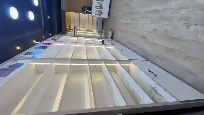 فاترينات  جدد   تفصال  الوحده ١٥٠ عامريه


**إذا كنت صاحب هذا الإعلان وتريد حذفه لأي سبب، رجاءا أرسل رسالة إلى الدعم الفني**