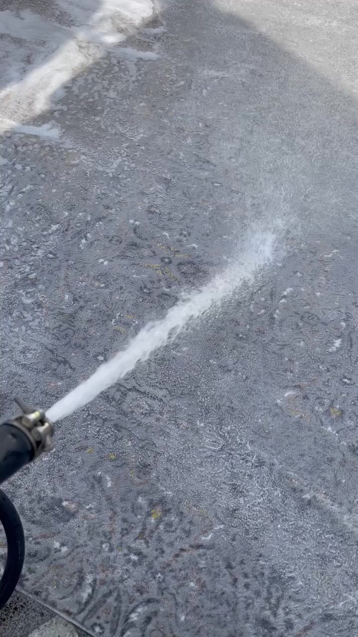 الساعاتي 
توصيل مجاني 
***********
