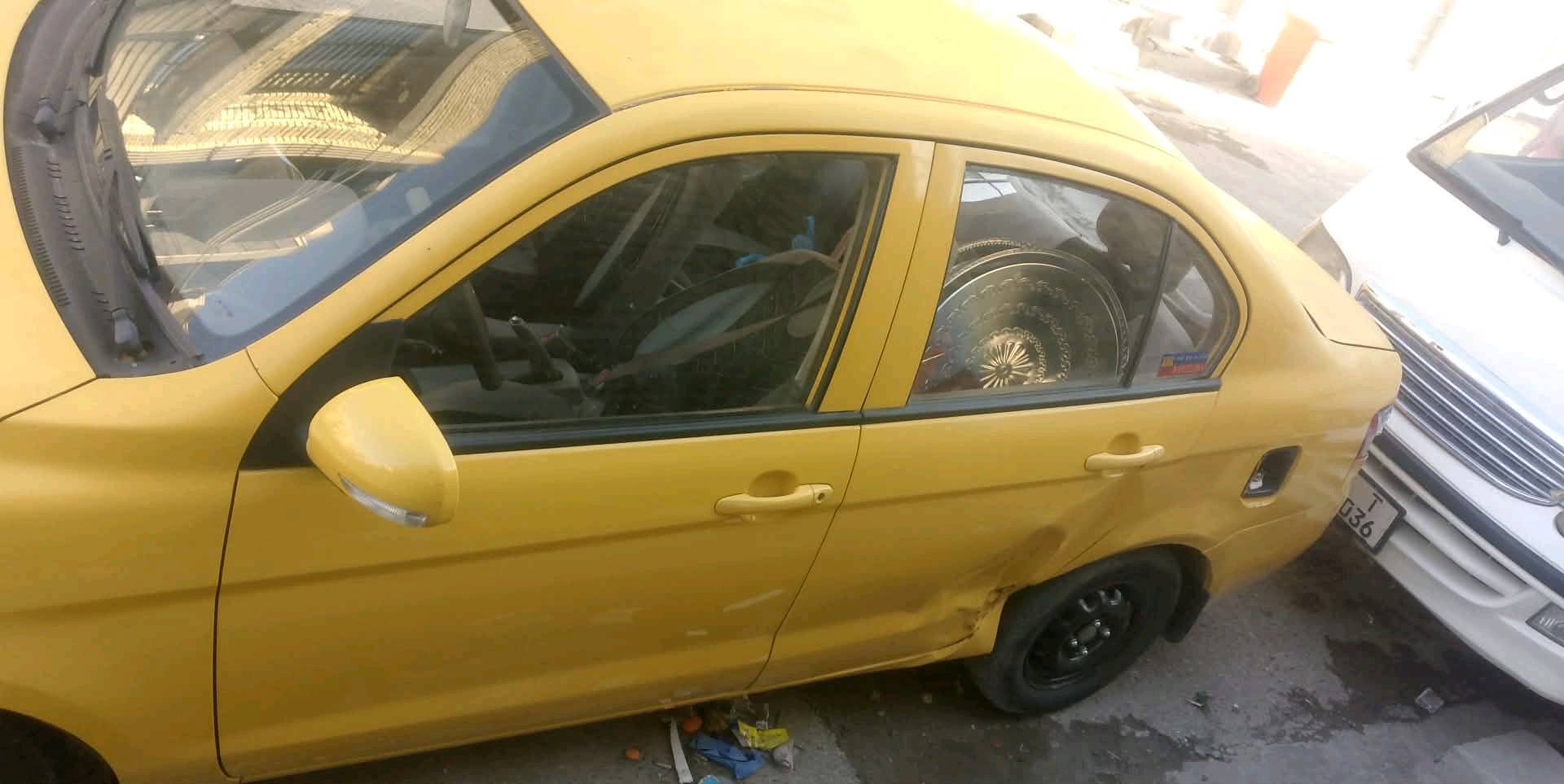 سياره كفاله من عده الضربه الموضحه بصوره وسياره جاهزه من كلشي وموجود تحويل العنوان بغداد الشعله