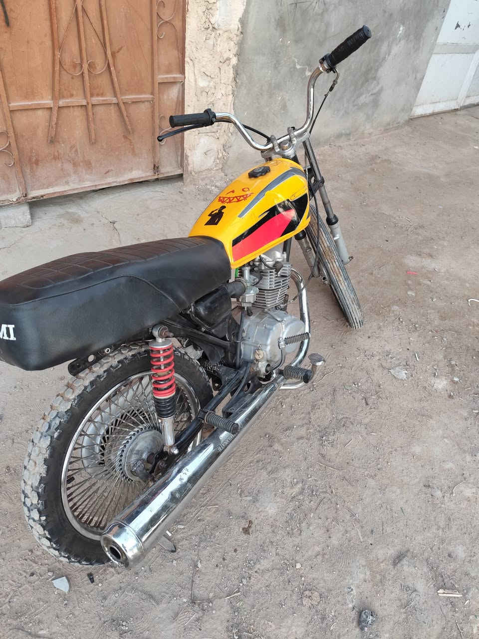 كلك للبيع موديل 20نضيفه ماعايزه شي 300 وبيهه مجال للشراي مكان نجف كوفه نفق المختار 
***********
