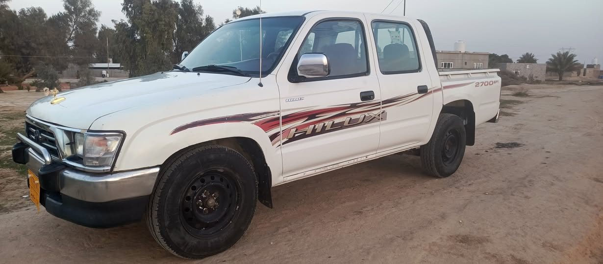 سلام وعليكم سياره للبيع تويوتا 2001باور ستيرن داخل حمر رقم سليمانيه بيها جامرلوق مبدل ولباقي مكفول سنويه ماصاقطه مكان سياره ديالي العضيم تخم تاير جديد صدر جديد محرك كير كله مكفول***********
