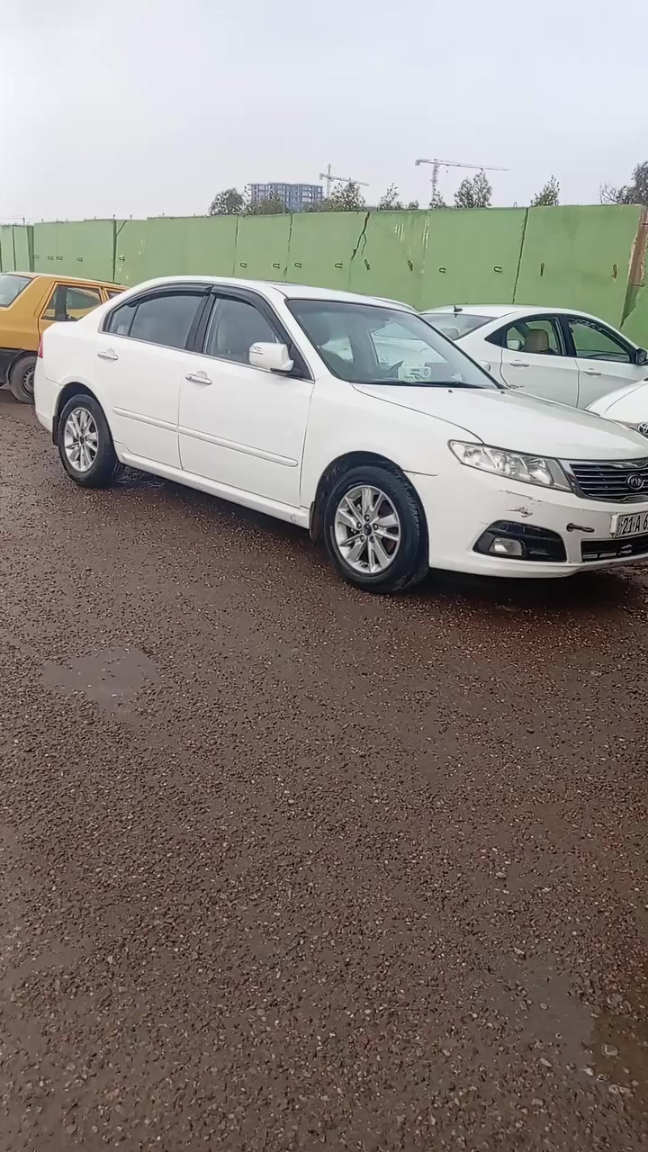 للبيع اوبتمه موديل 10 خليجي فول مواصفات بيهه ثلث قطع بدون داخل تخم تاير توني شاده محرك مامفتوح حداديه كله جديد تصال *********** مكان واسط شحيميه
