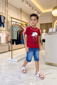 سوت ولادي • برمودا كوري • ٤-٧ سنين