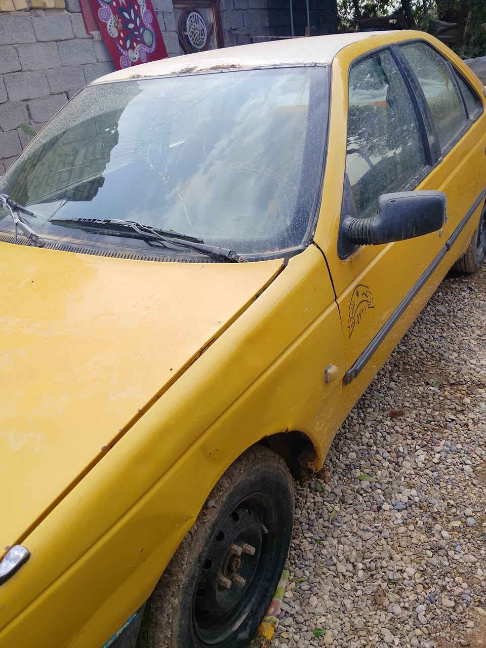 بيجو روى محور ونجي جاهزه السعر مناسب بدون راعي  ***********
