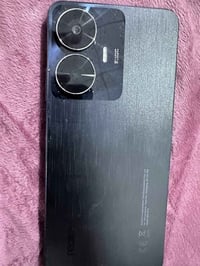 ريلمي S55 • شاشة ما بيها خدش • نجف حي ميسان